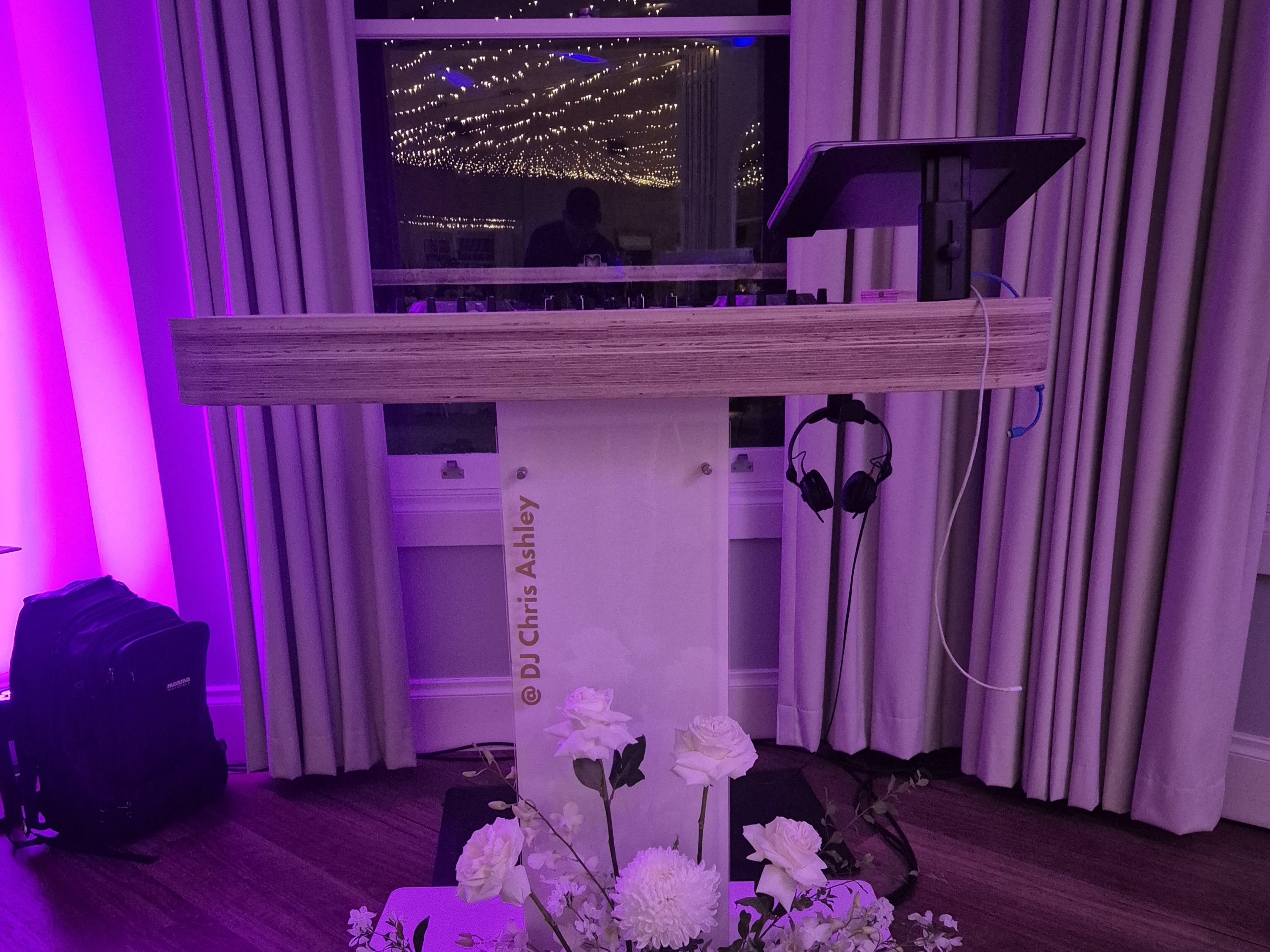 DJ Chris Ashley, wedding band in Regional NSW, photo 3