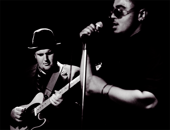 2che, musical duo in Perth, photo 2
