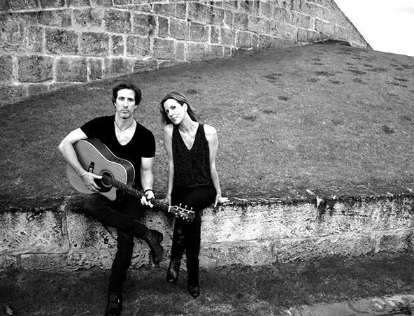 Chill Devine, musical duo in Perth