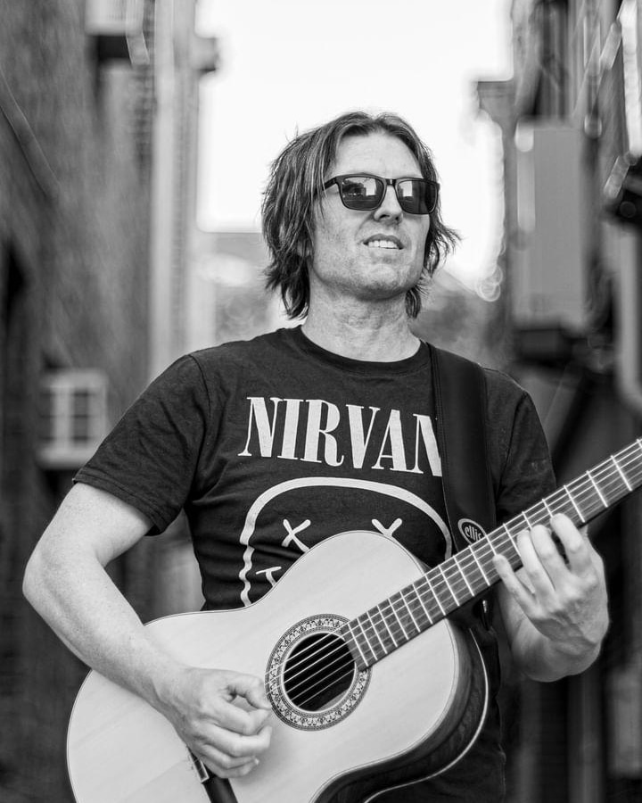 Andrew Ellis, guitarist in Perth
