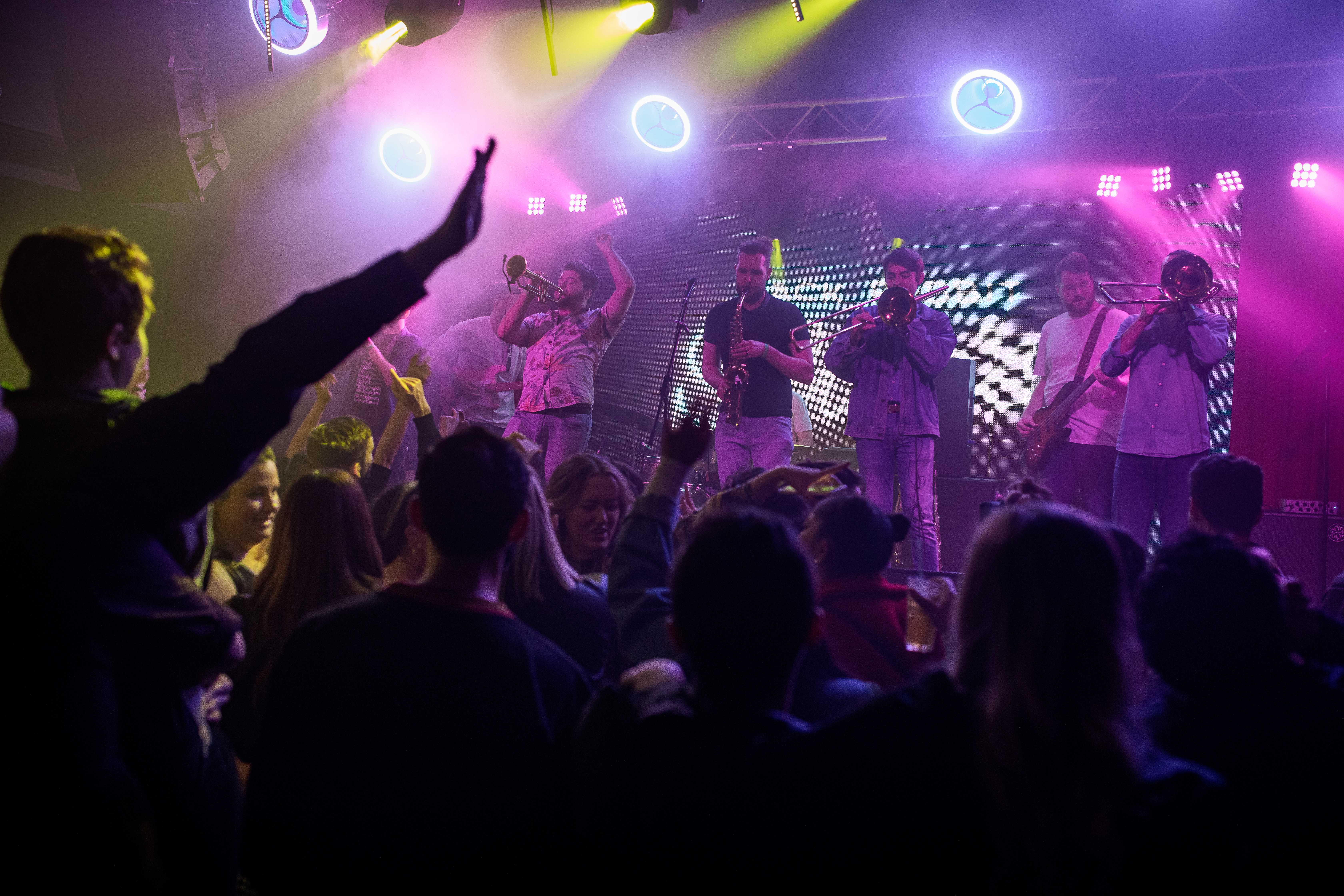 Brass Party, cover band in Perth, photo 2