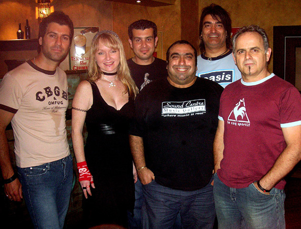 Dr Bogus, cover band in Perth, photo 3