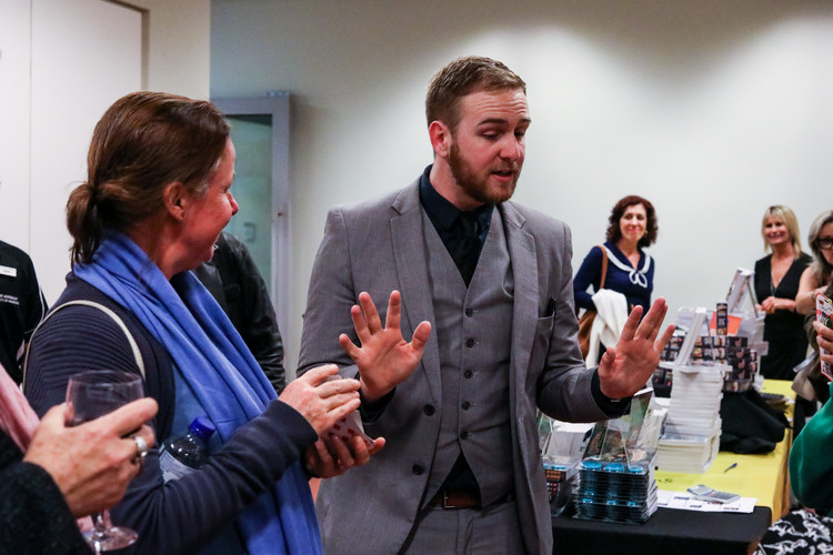 Cameron, magician in Perth, photo 3
