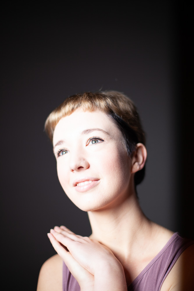 Phoebe Deklerk, singer in Perth, photo 2