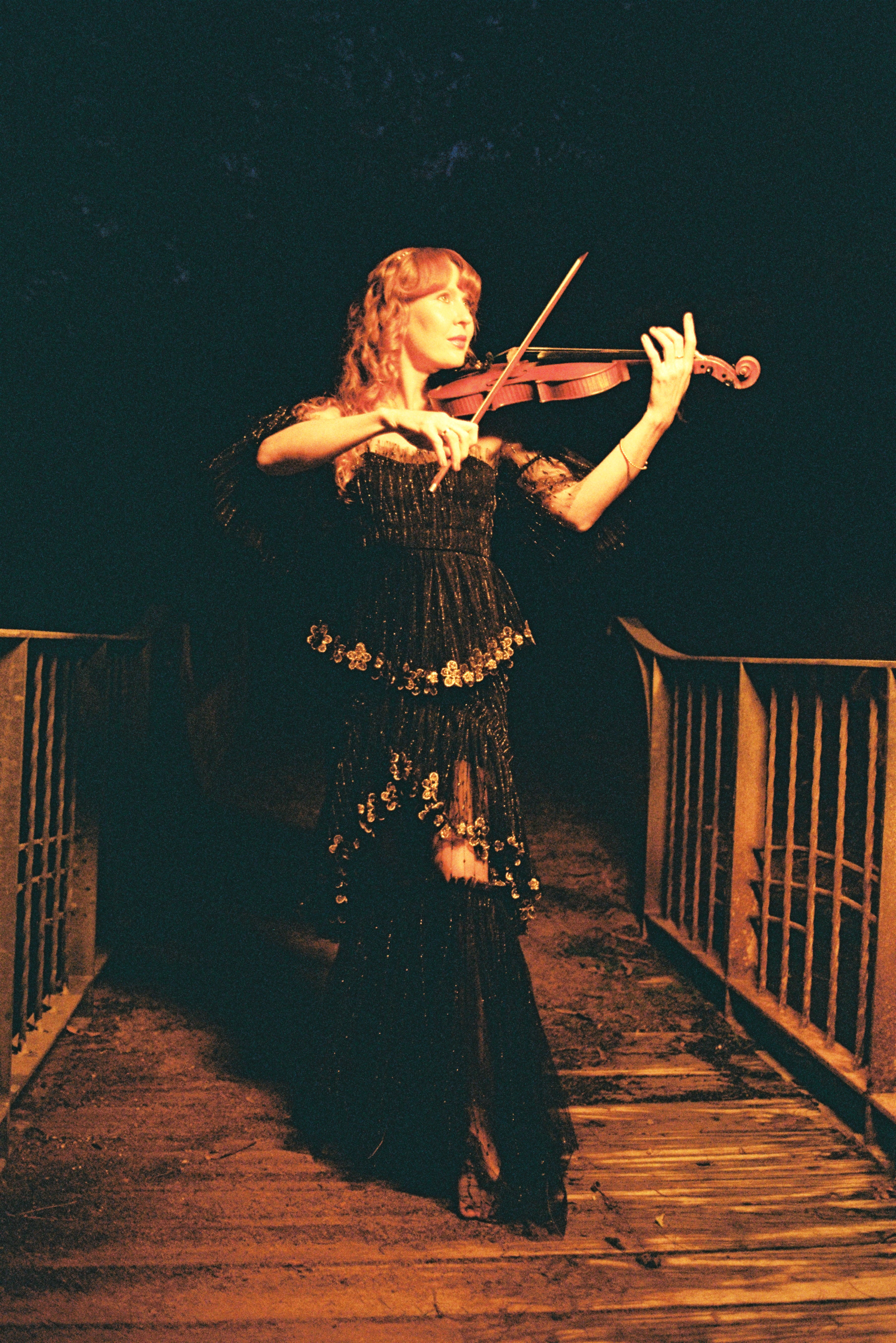 Madeleine Antoine, violinist in Perth, photo 2