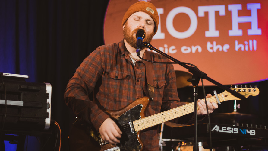 Spud Thompson, singer-songwriter in Rosebud, photo 3