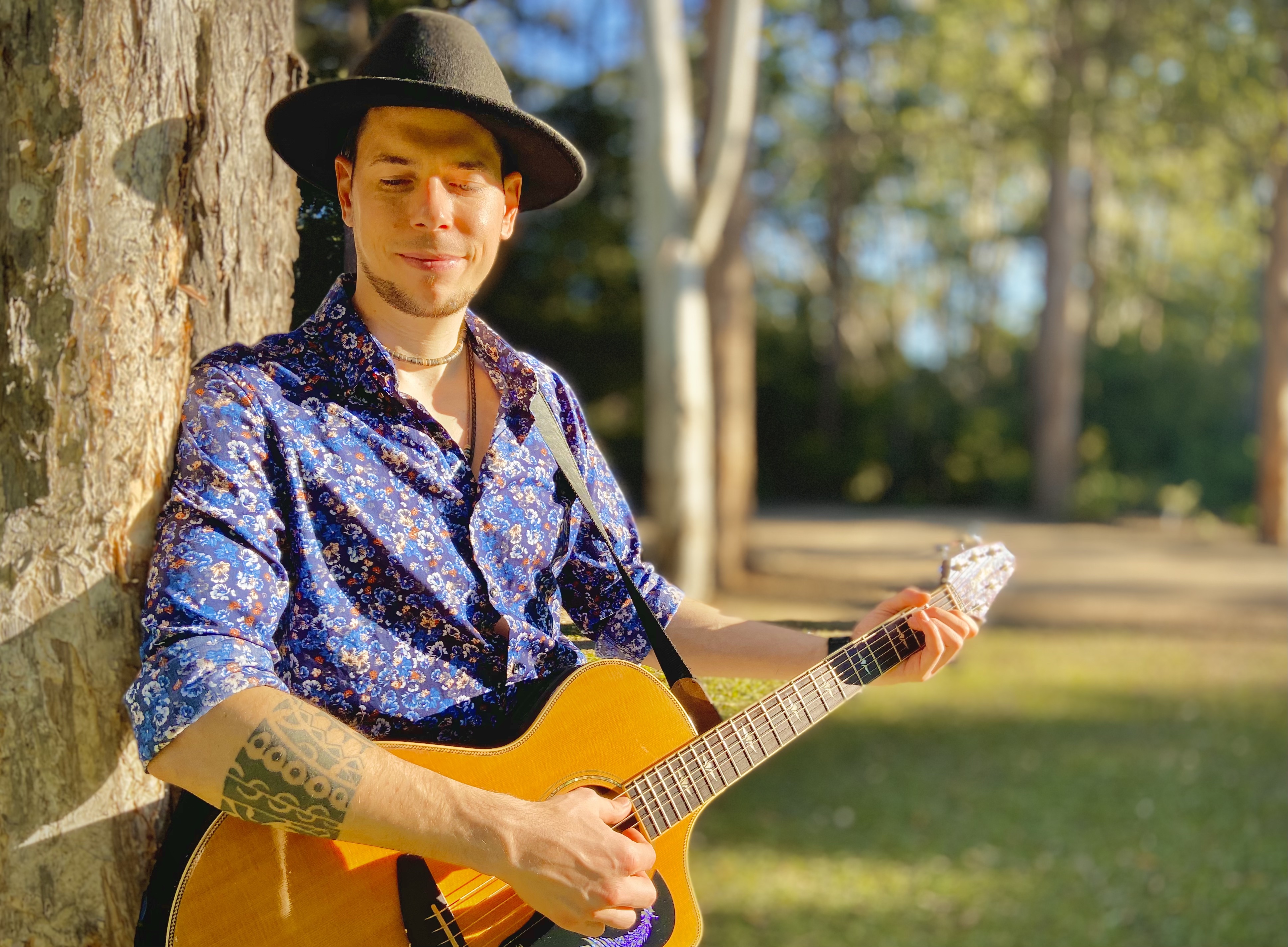 Esteban, musical soloist in Sunshine Coast, photo 2