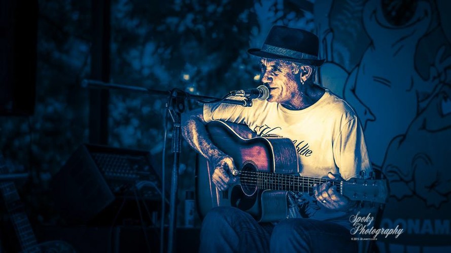 Mark Porter, singer-songwriter in Sunshine Coast, photo 3