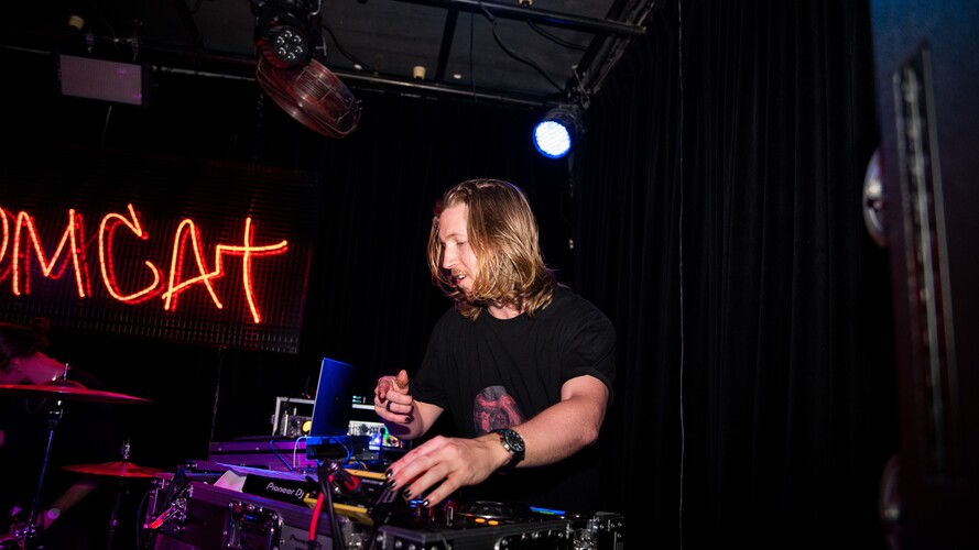 DJ Barry Hell, live in Sunshine Coast, photo 3