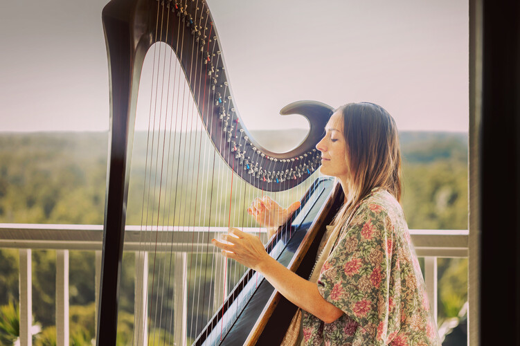 Harpist, harp player in Sunshine Coast, photo 2