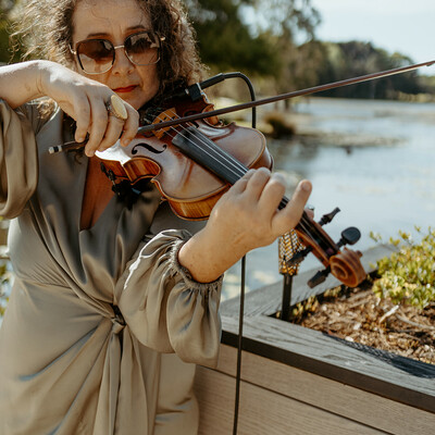 River Suite, violinist in Sunshine Coast, photo 2