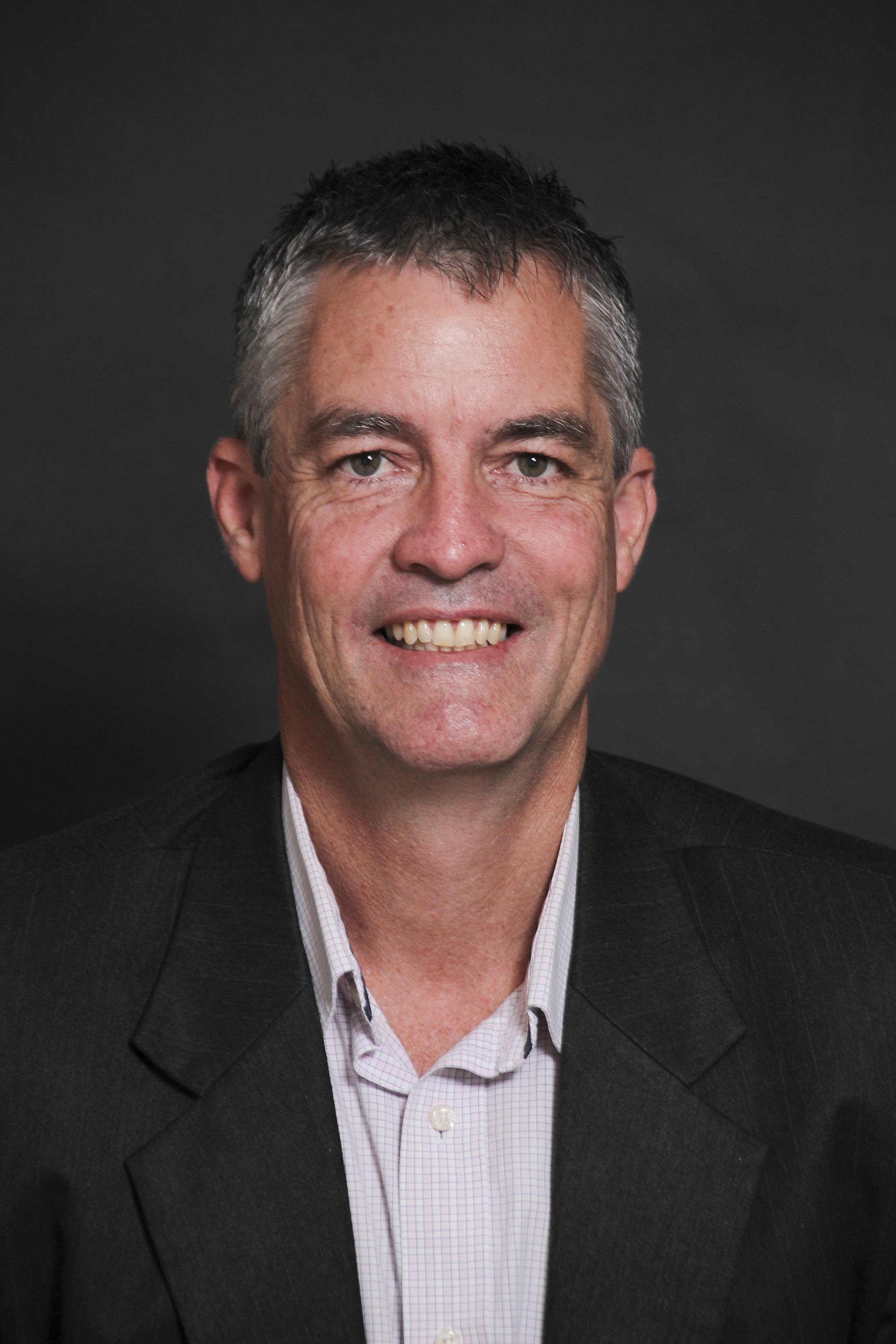 Richard Hansen Emcee/Compére/Auctioneer, mc-master of ceremonies in Sunshine Coast