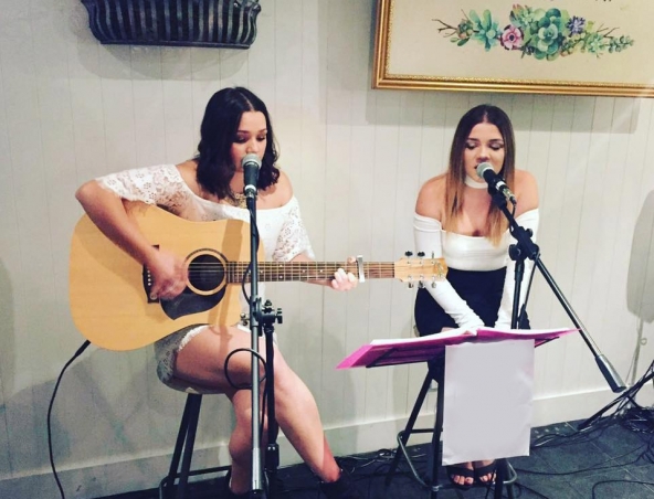 Azura, musical duo in Sydney