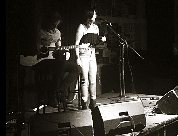 Mckenzie And Jon, musical duo in Sydney