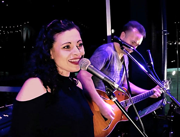Paul And Lana, musical duo in Sydney, photo 3
