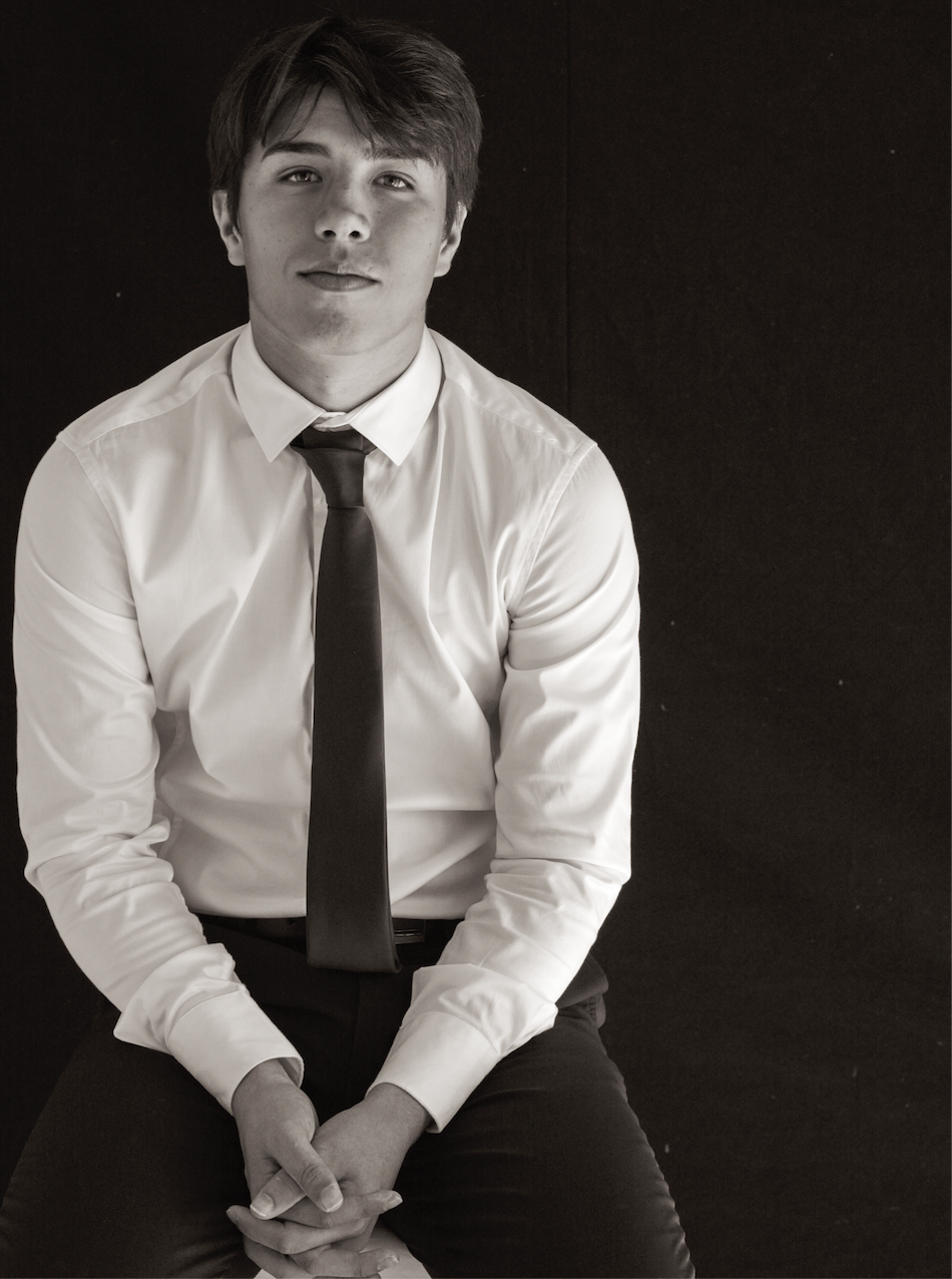 Robbie Hunt, singer in Sydney
