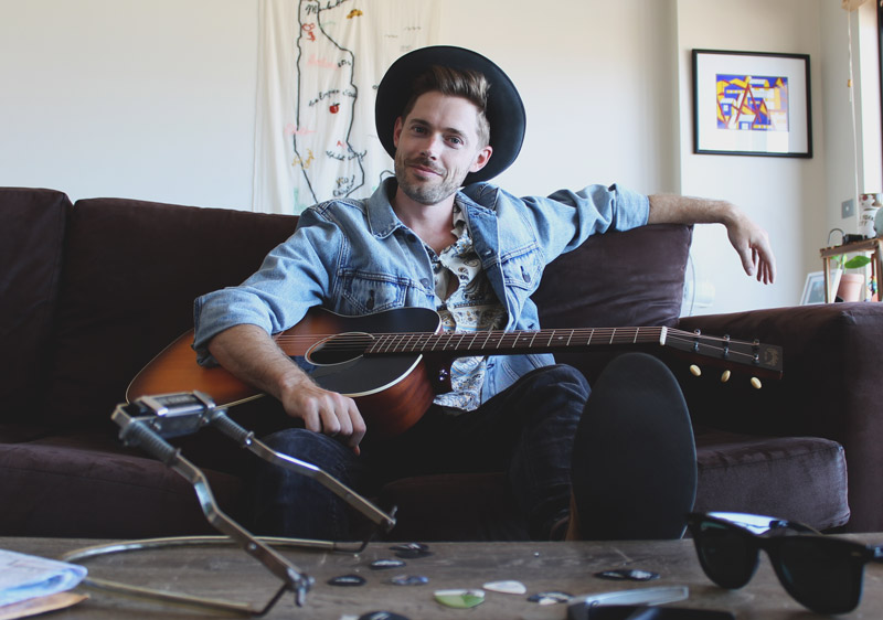 Sean Dunlop, singer in Sydney, photo 2
