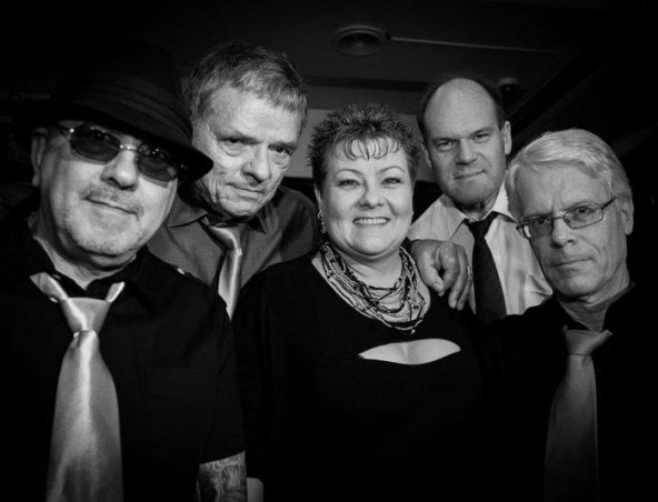 Cool River, cover band in Sydney, photo 3