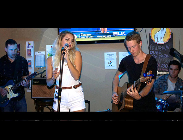 Dukes Of York, cover band in Sydney, photo 3