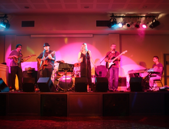 Freshmix, cover band in Sydney, photo 3