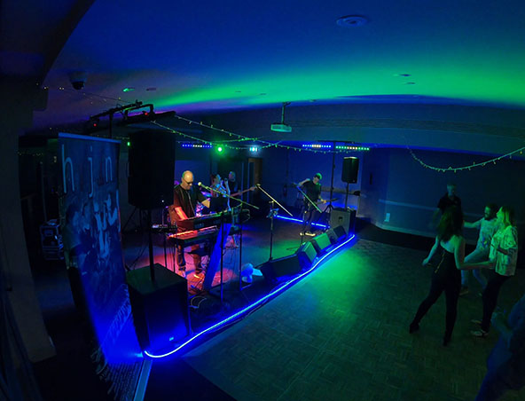 HYjInX, cover band in Sydney, photo 2