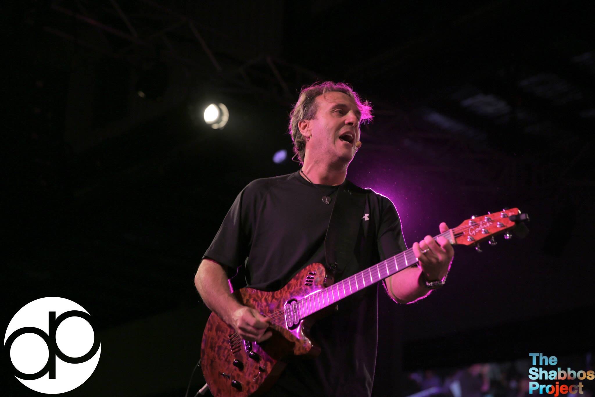 Hylton Chilchik, cover band in Sydney, photo 2