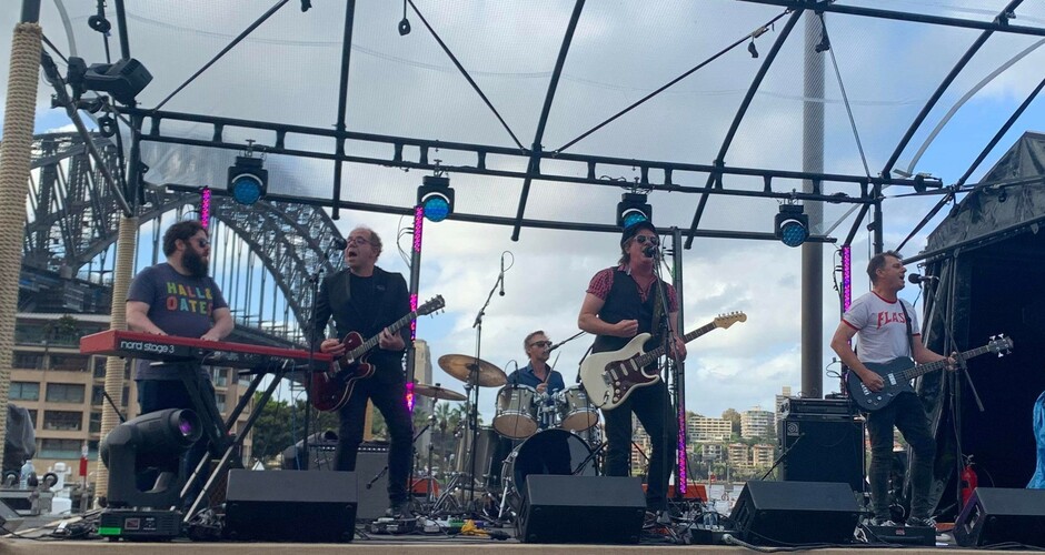 The Pragmatics, cover band in Sydney, photo 3