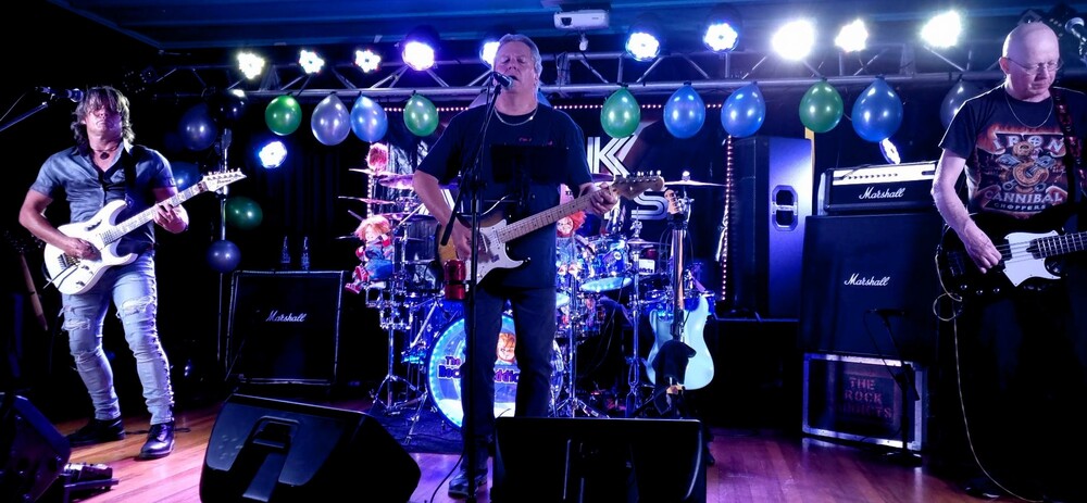 The Rock Addicts, cover band in Sydney, photo 3