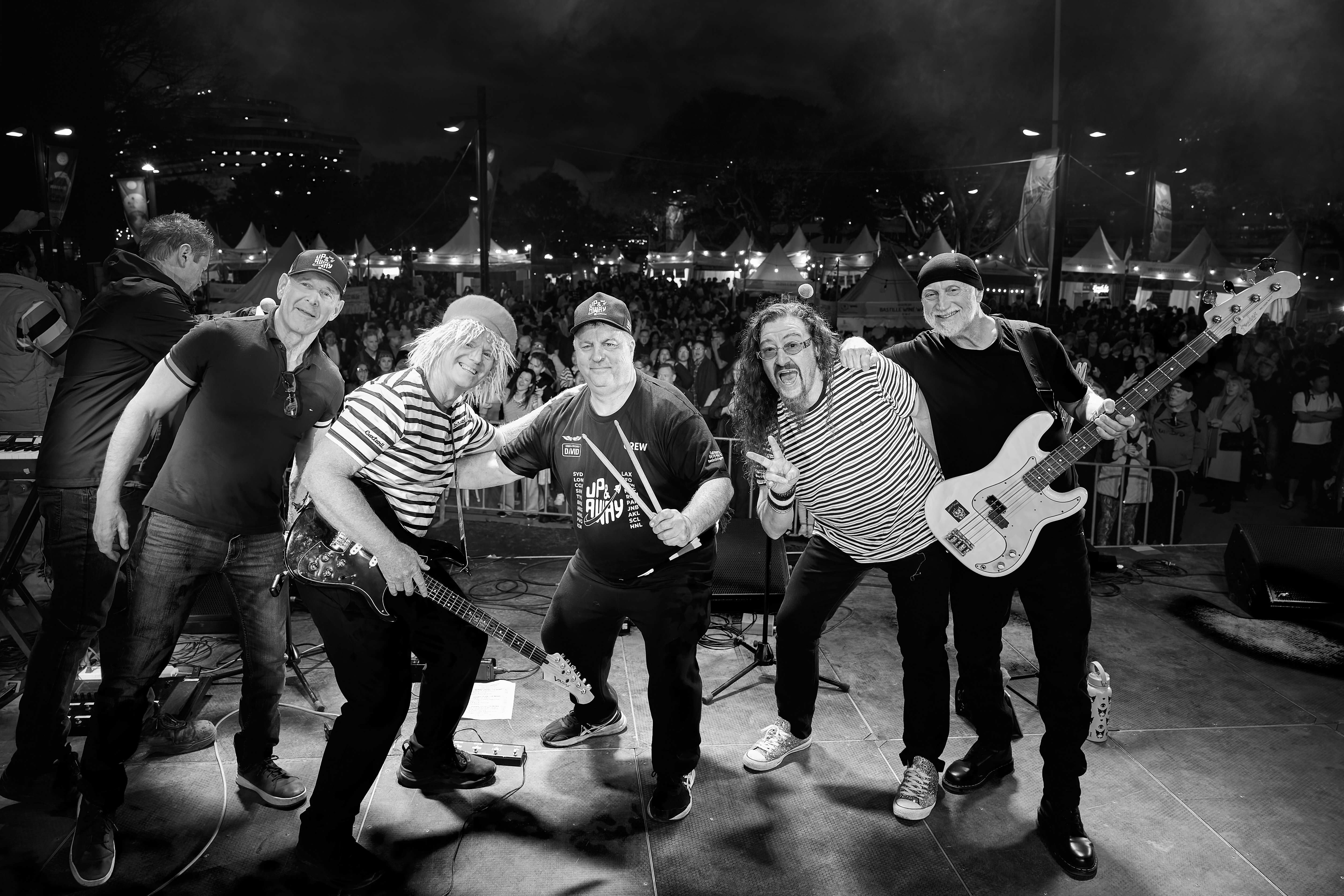 UpandAway, cover band in Sydney, photo 2