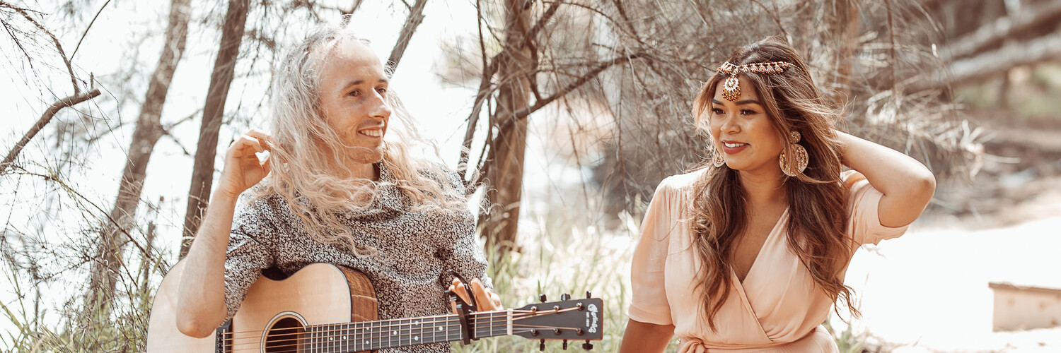 Melodiousky, musical duo in Sydney, photo 3