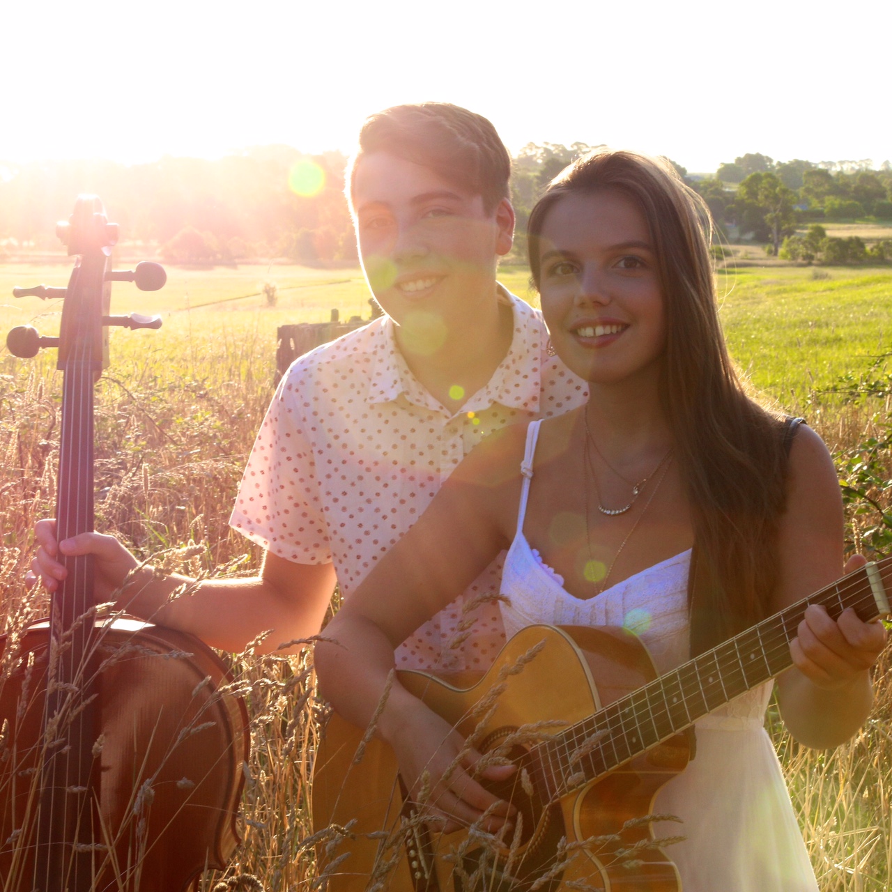 Nyssa and Alex, musical duo in Sydney, photo 2