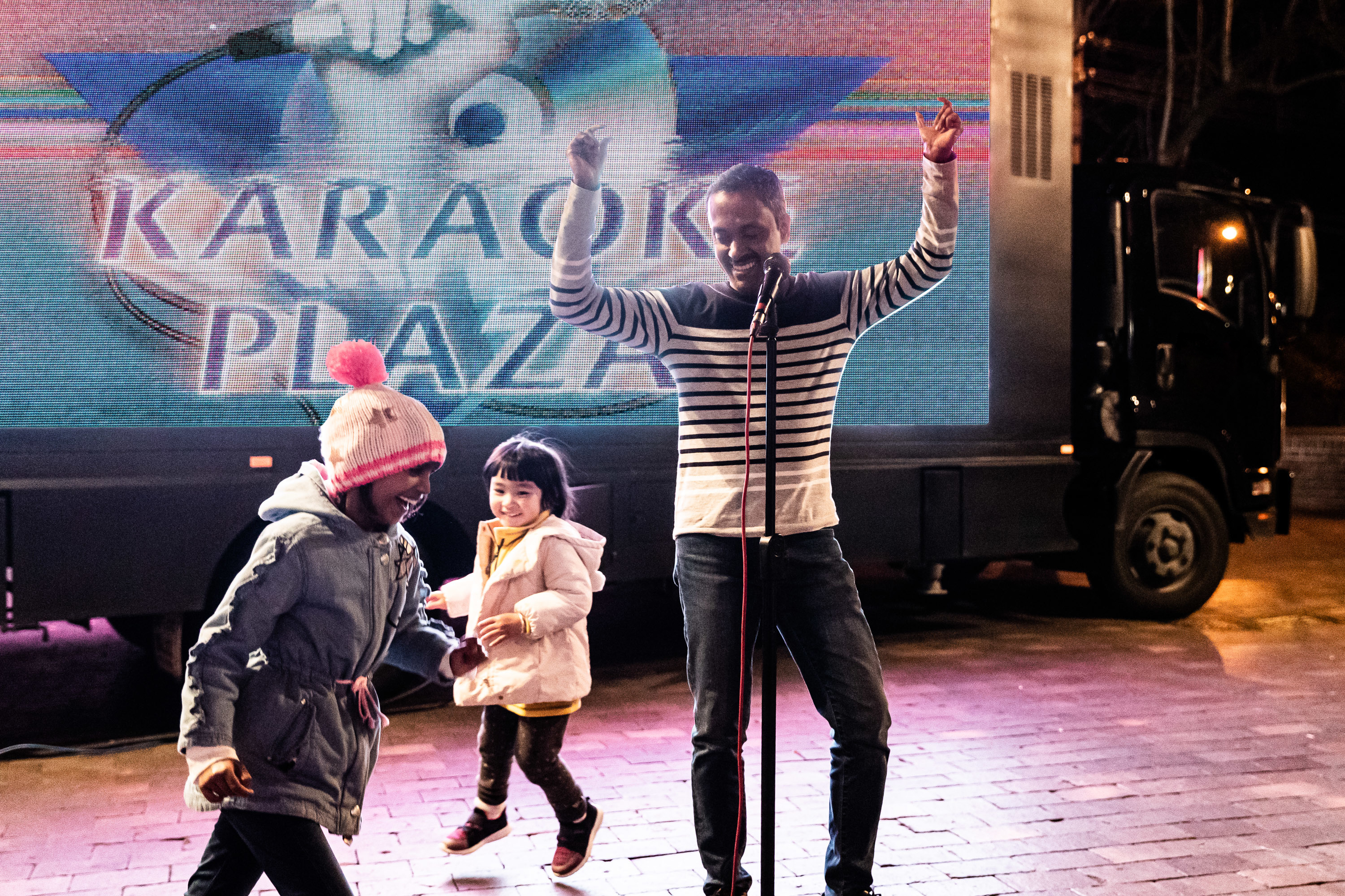 Clipped, karaoke in Sydney, photo 2