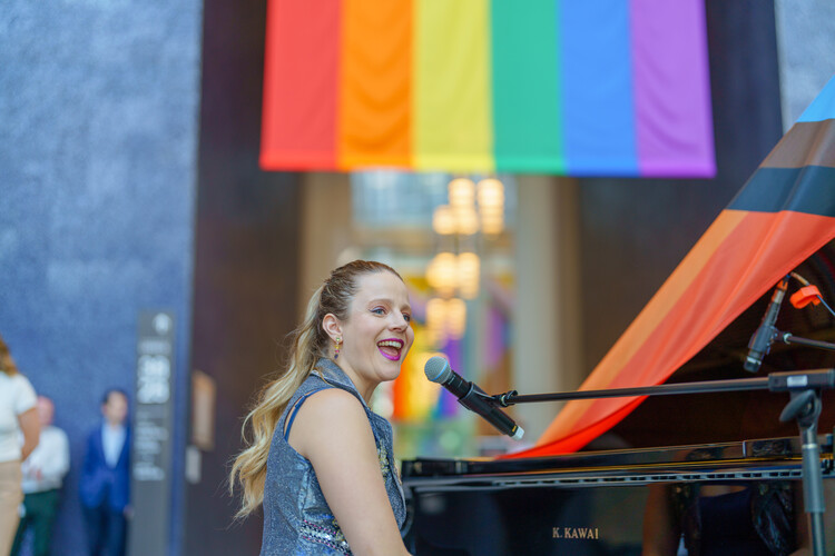 Bonnie Green, pianist and singer solo in Sydney, photo 3