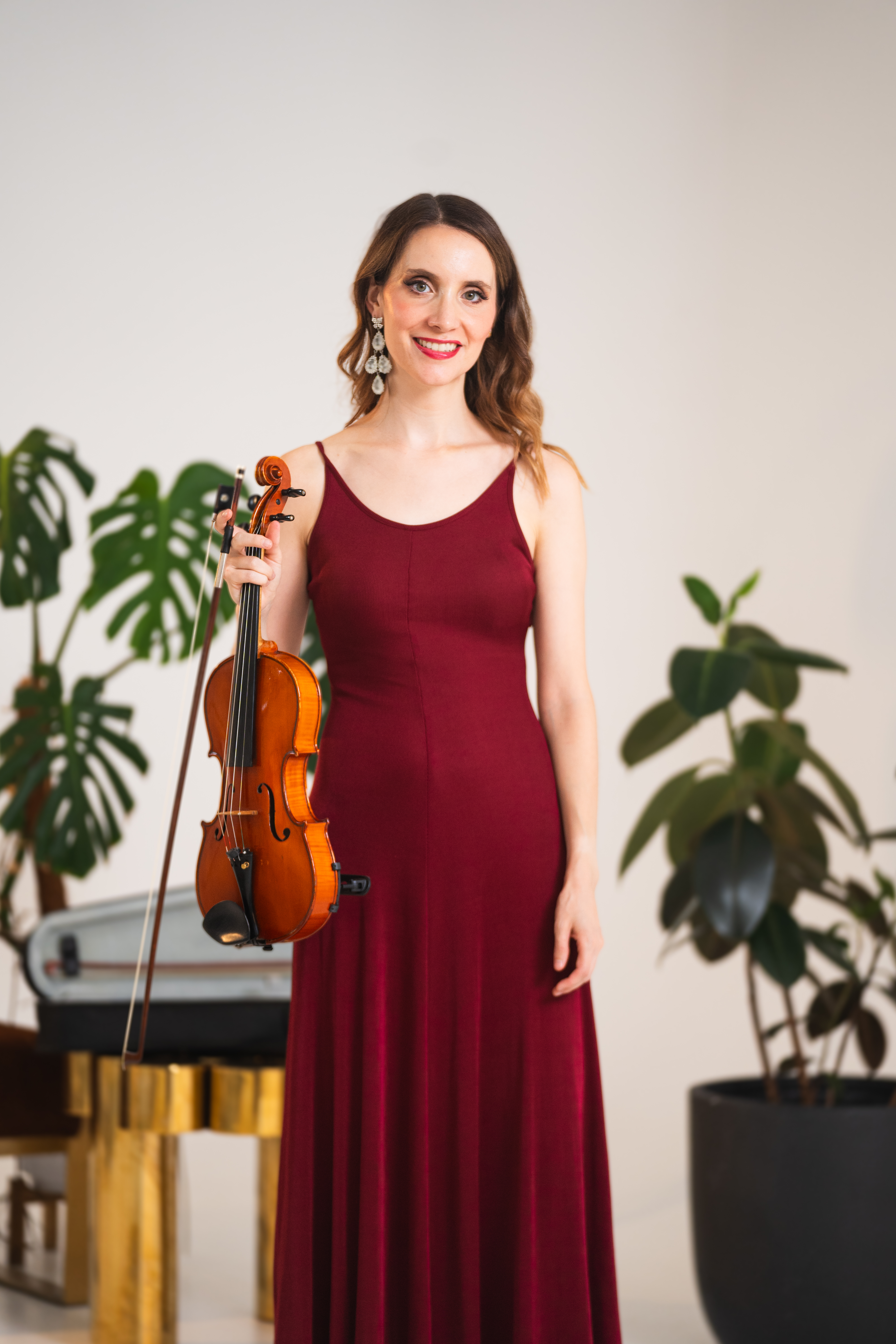 Bella, violinist in Sydney
