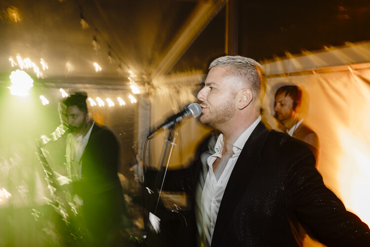 Lily Road, wedding band in Sydney, photo 2