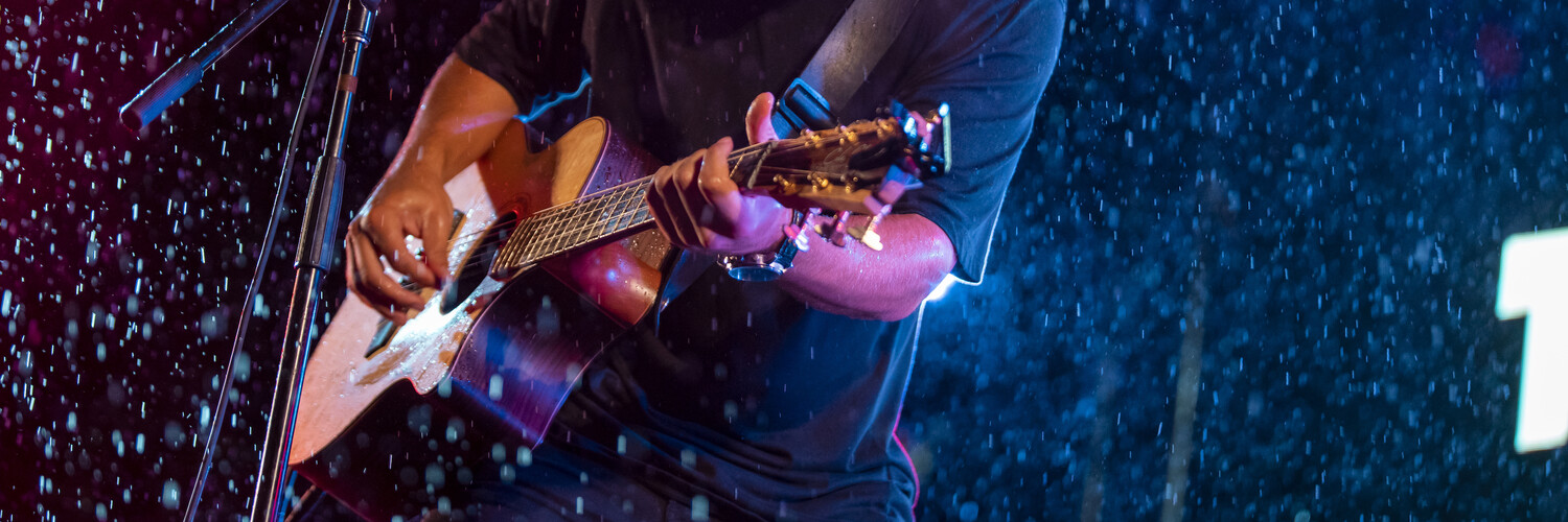 Trent Bell, singer-songwriter in Townsville City, photo 2