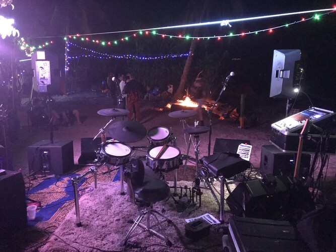 Euphoria, cover band in Townsville, photo 3