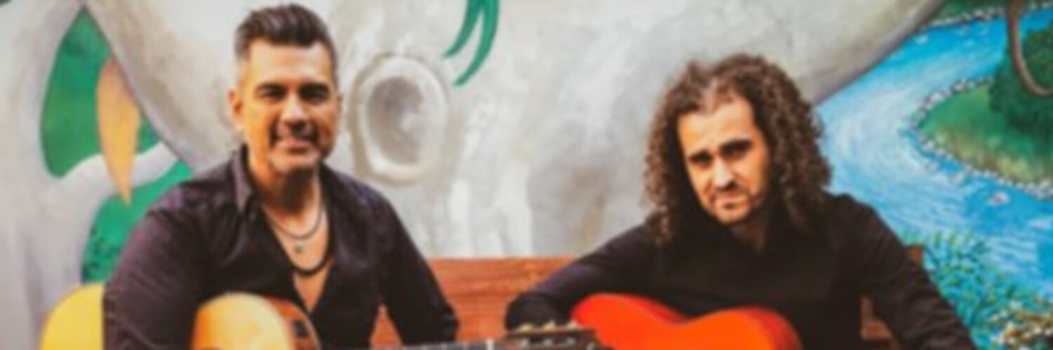 Lewis Florez, musical duo in Victoria Valley, photo 2