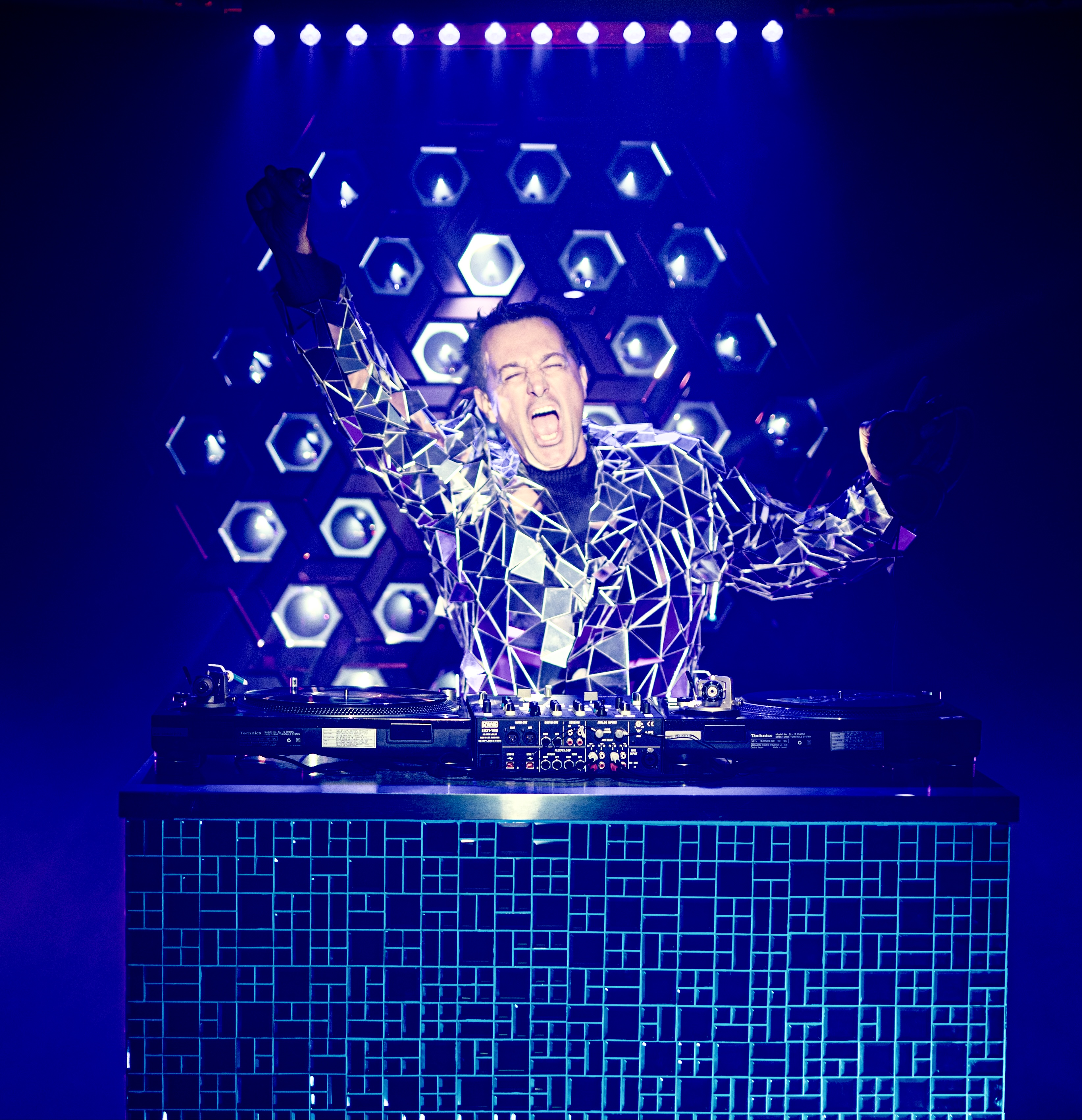 Pro Sound & Lighting, dj in Wollongong, photo 2