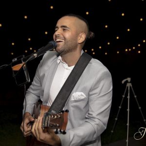 Benny Hanna, wedding singer in Gold Coast