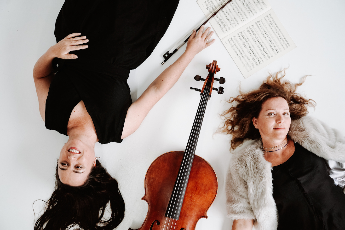 The Onyx Duo, instrumental duo in Byron Bay