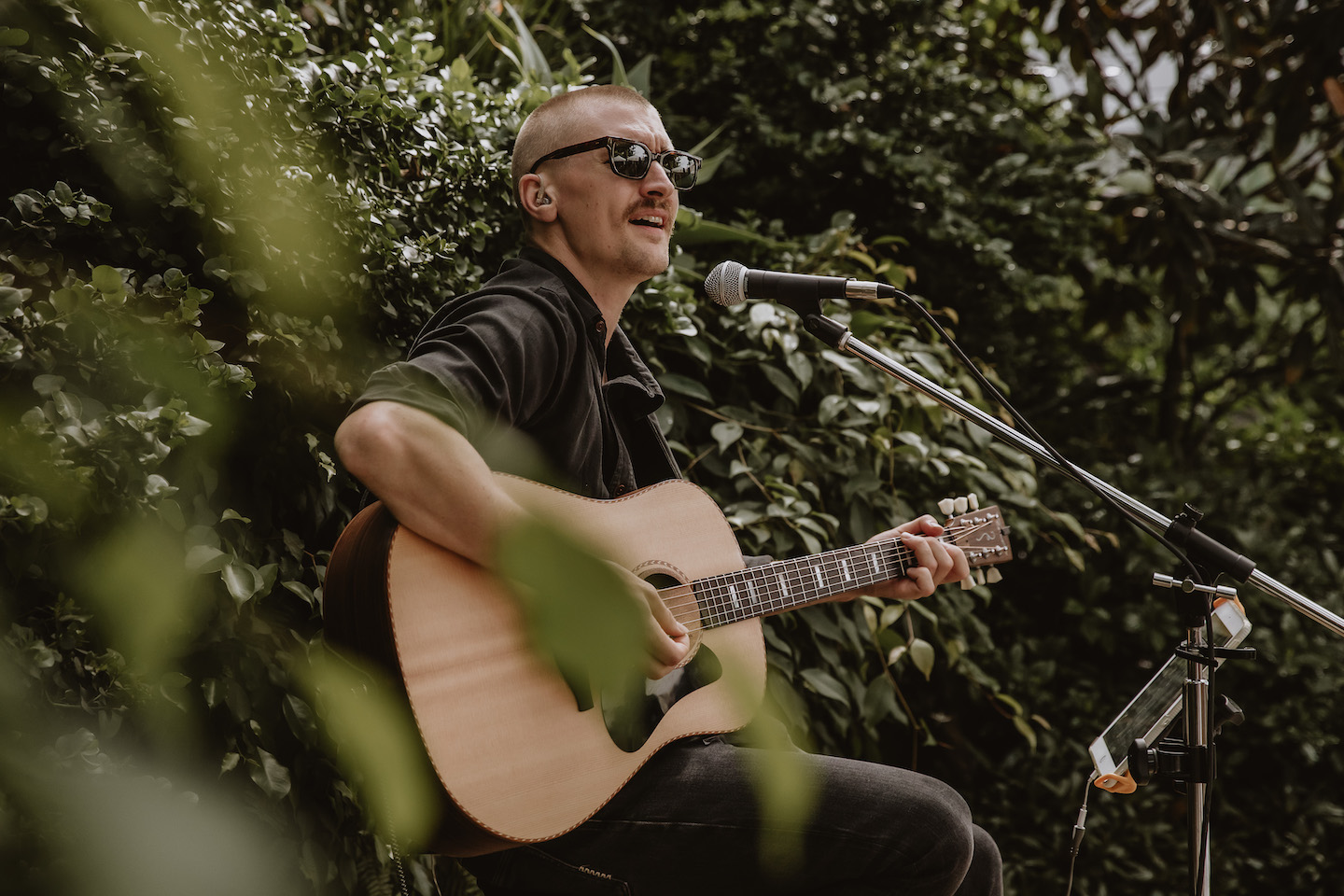 Niall Lochhead, wedding singer in NSW
