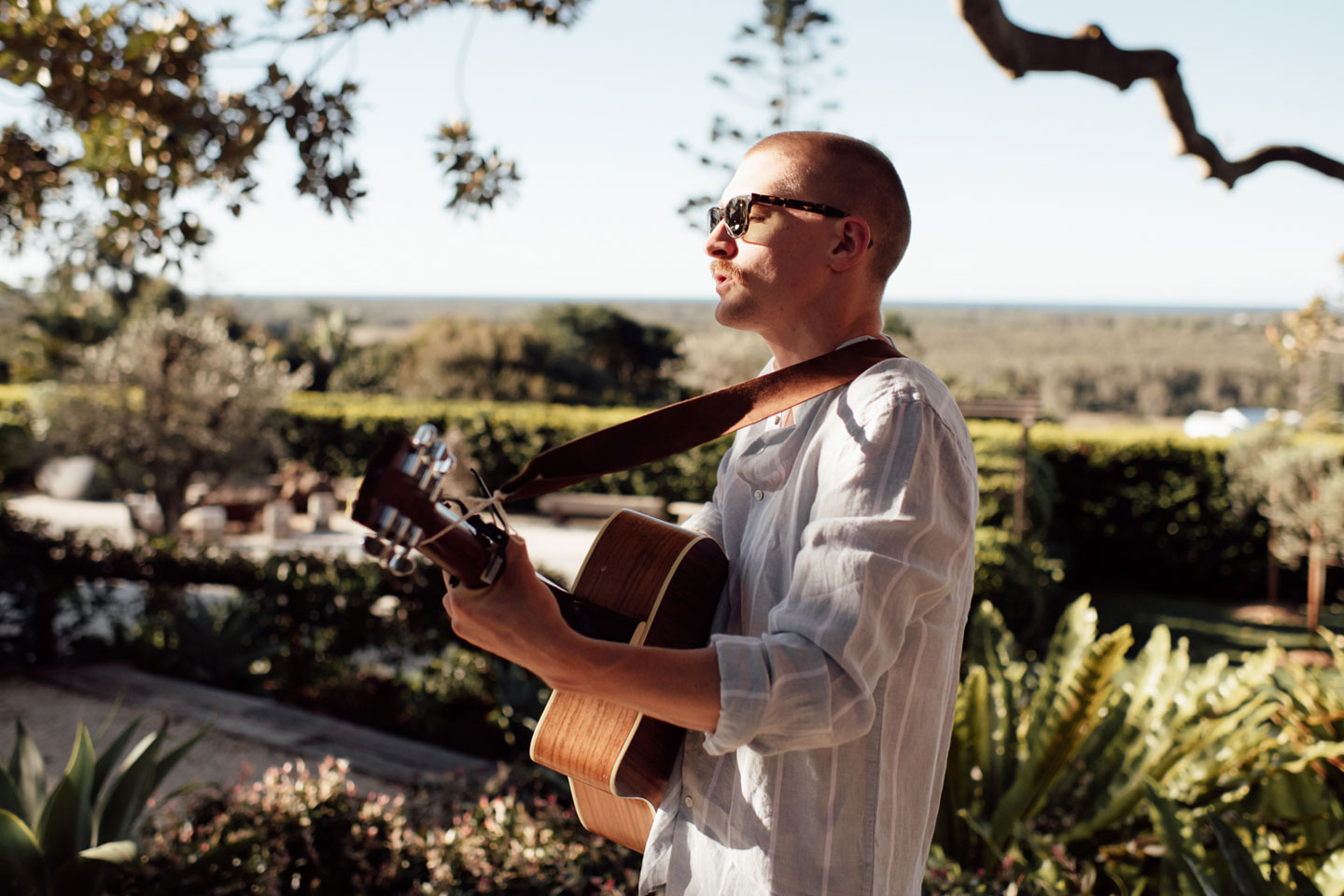 Niall Lochhead, wedding singer in NSW, photo 3