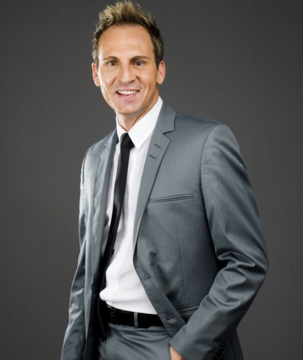 Rob Martin, pianist and singer solo in Melbourne