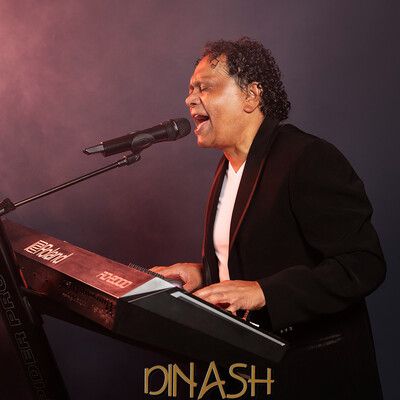 Dinash Daniel, pianist and singer solo in Melbourne, photo 2