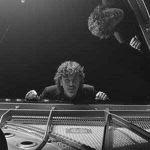 Darcy Maishman, pianist in Richmond, photo 2